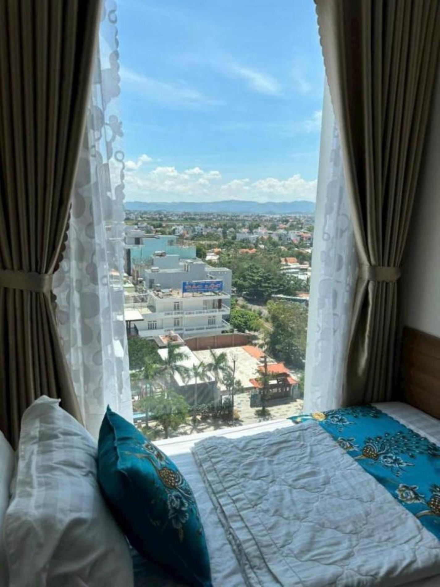 Thy Hung Legacy Hotel ตวีฮหว่า ภายนอก รูปภาพ