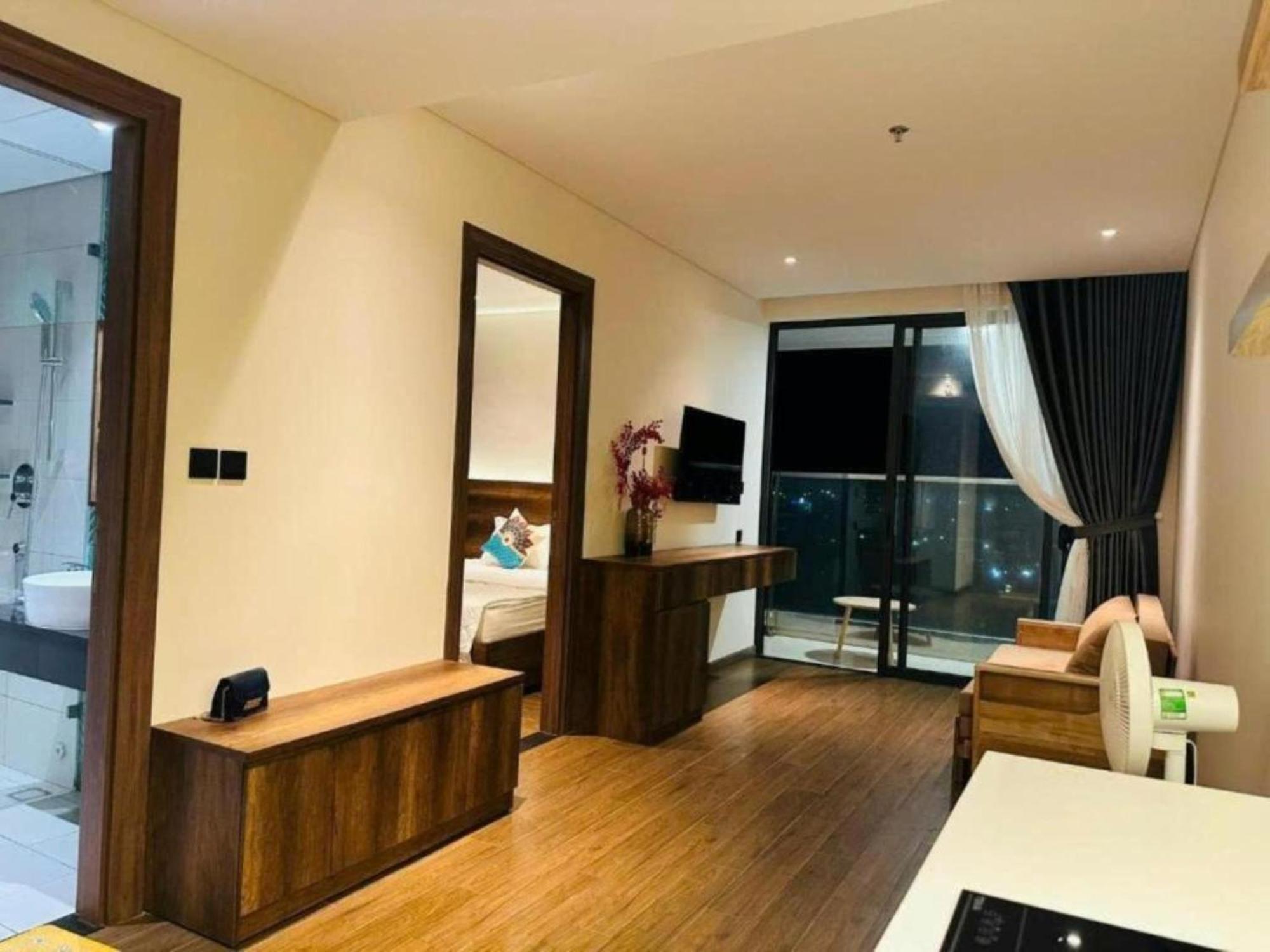 Thy Hung Legacy Hotel ตวีฮหว่า ภายนอก รูปภาพ