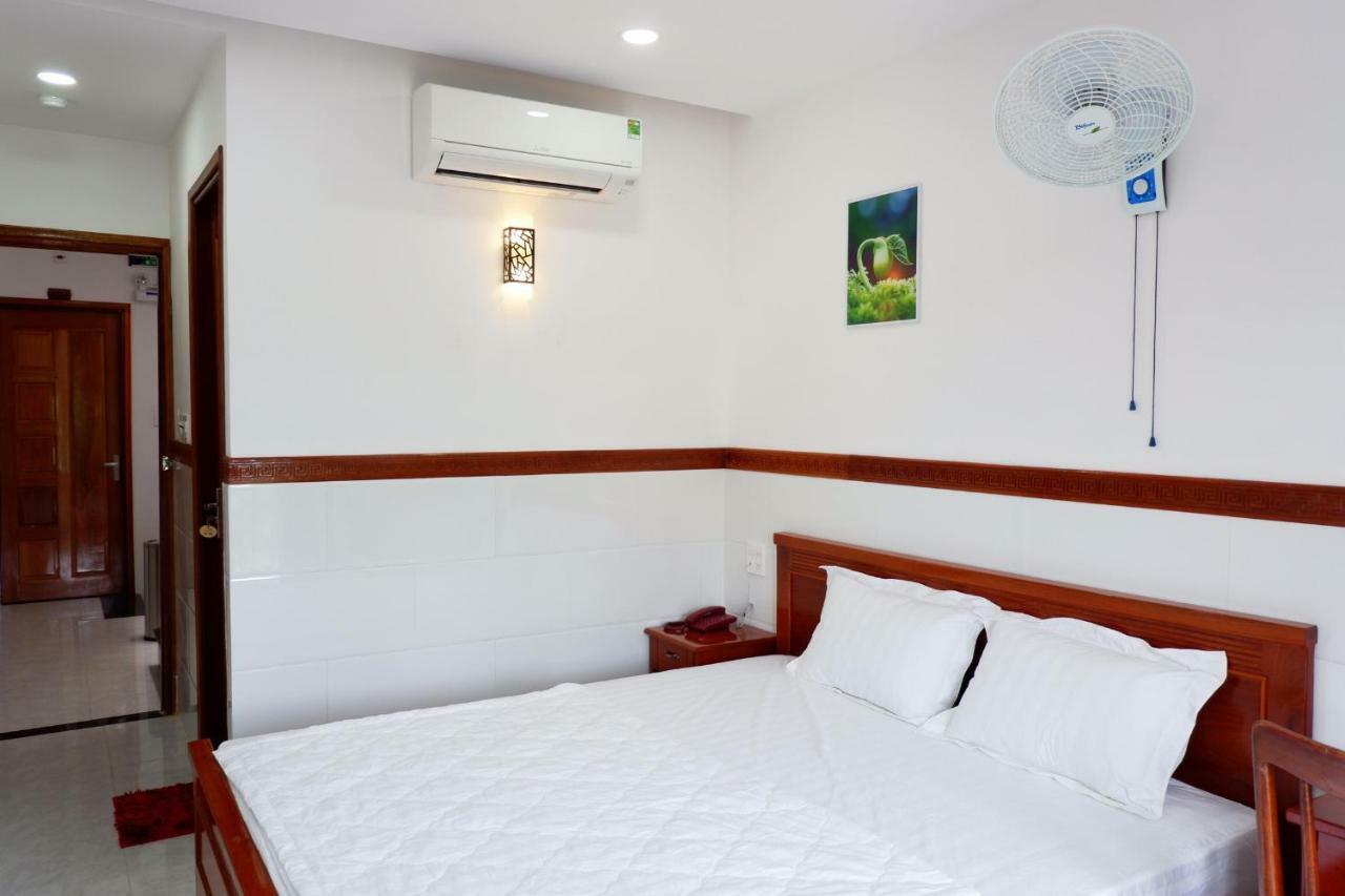 Thy Hung Legacy Hotel ตวีฮหว่า ภายนอก รูปภาพ