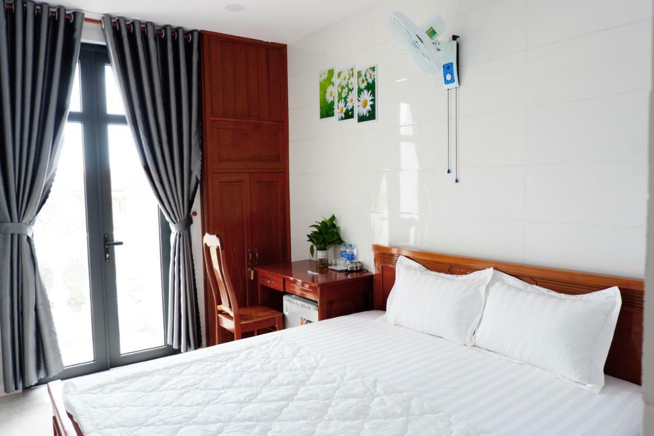 Thy Hung Legacy Hotel ตวีฮหว่า ภายนอก รูปภาพ