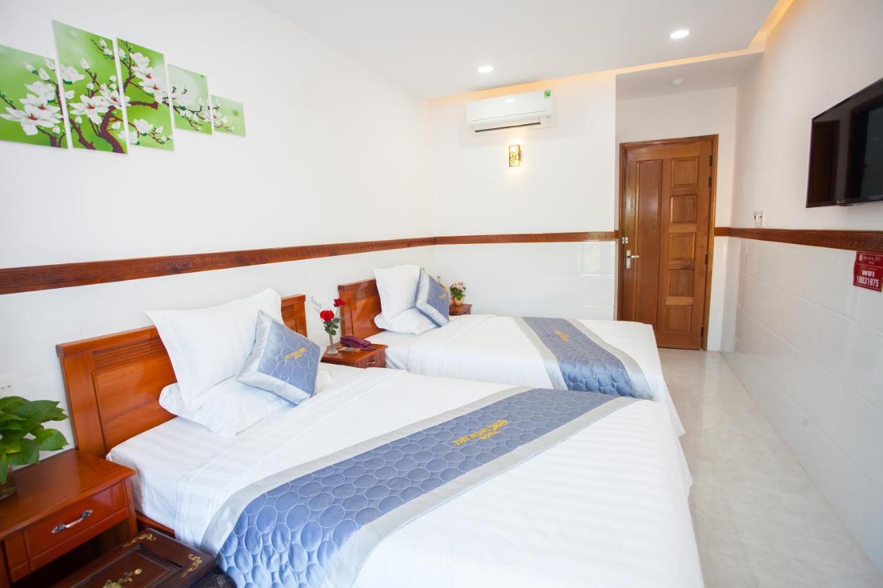 Thy Hung Legacy Hotel ตวีฮหว่า ภายนอก รูปภาพ