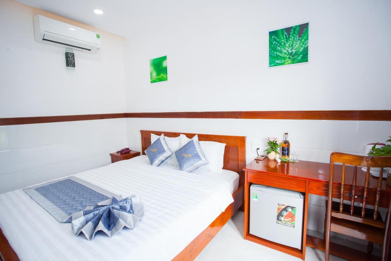Thy Hung Legacy Hotel ตวีฮหว่า ภายนอก รูปภาพ