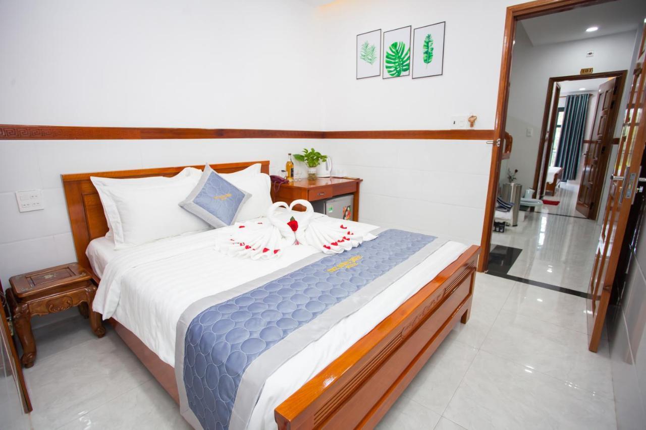 Thy Hung Legacy Hotel ตวีฮหว่า ภายนอก รูปภาพ